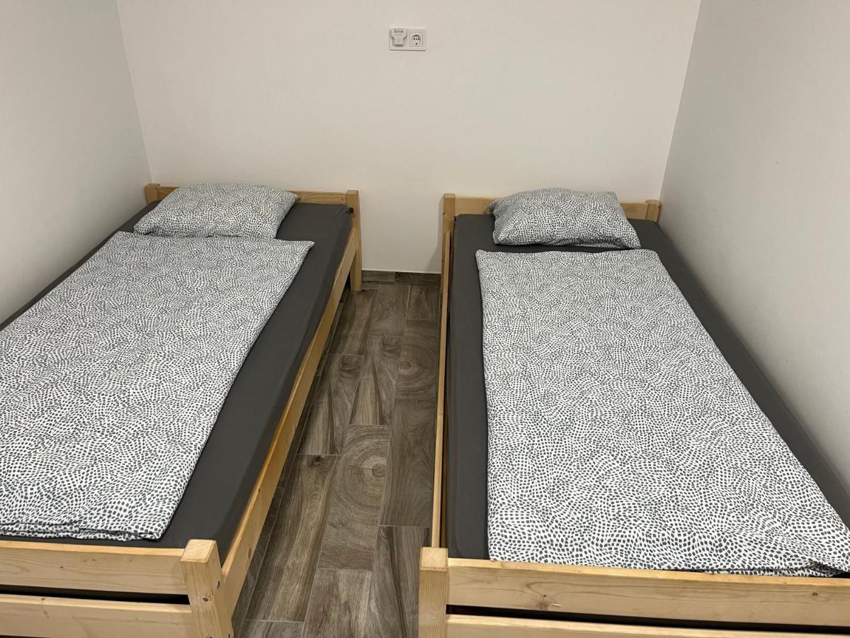 Rajczi Apartman Мохач Экстерьер фото